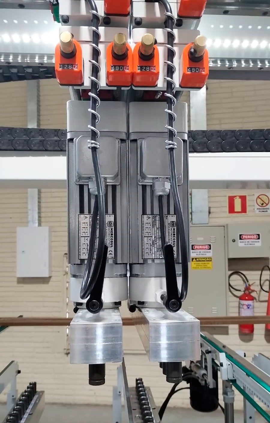 F400-CS Drilling Machine